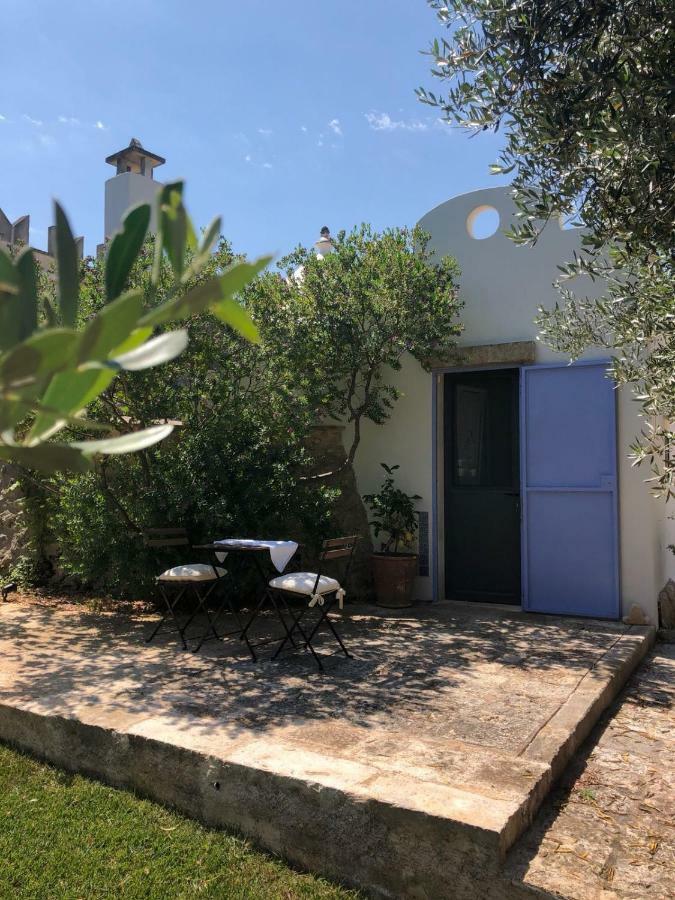 I Love Trullo - Country Boutique Apartments - Villa Laura 오스투니 외부 사진